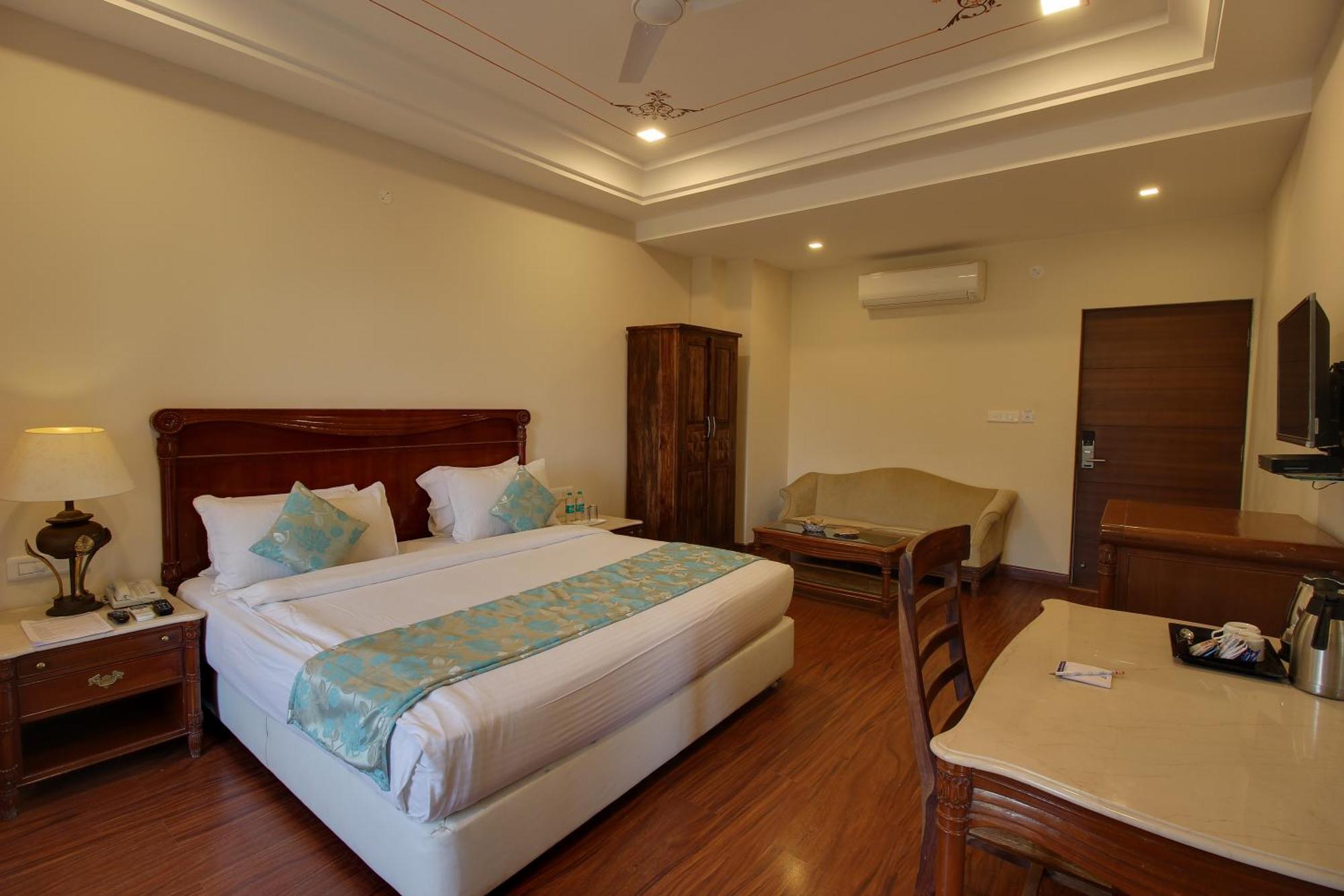 Kumbhalgarh Fort Resort Kelwara ภายนอก รูปภาพ