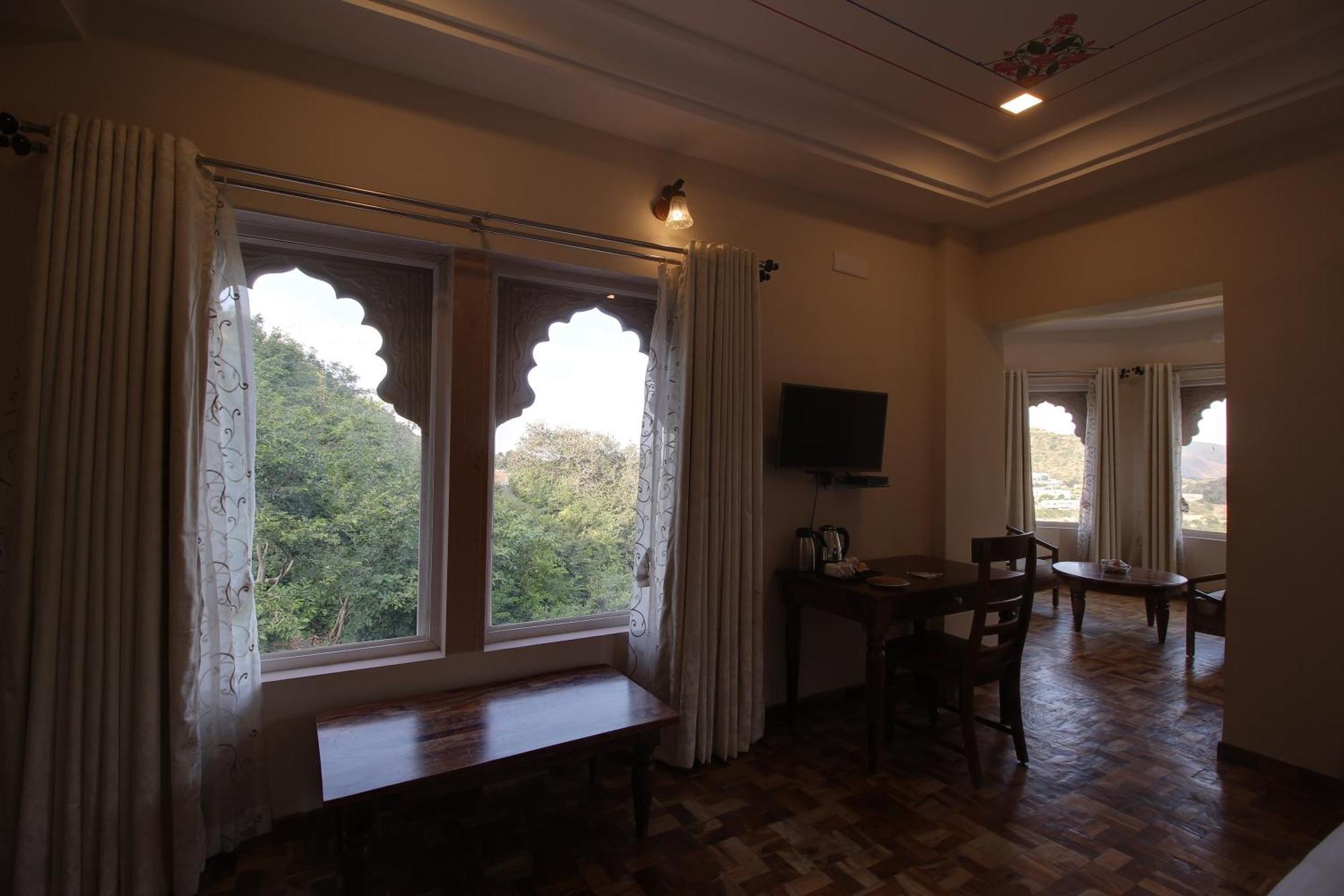 Kumbhalgarh Fort Resort Kelwara ภายนอก รูปภาพ