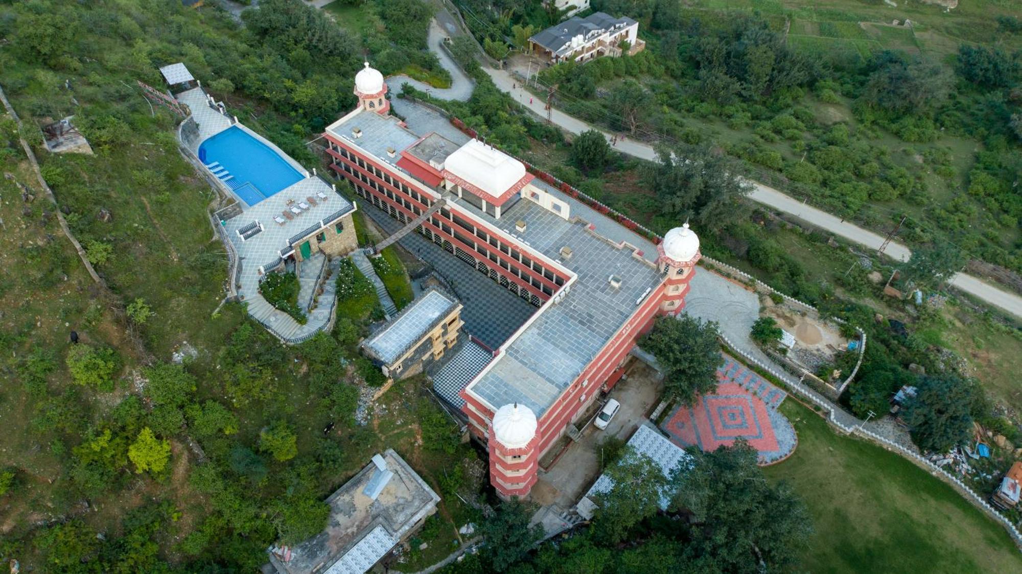 Kumbhalgarh Fort Resort Kelwara ภายนอก รูปภาพ