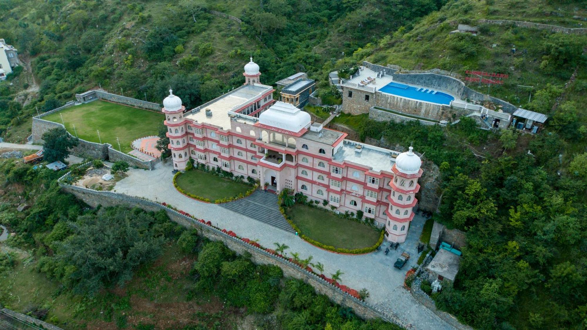 Kumbhalgarh Fort Resort Kelwara ภายนอก รูปภาพ